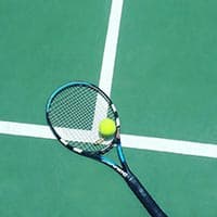 Simon's hobby: tennis