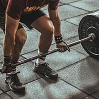 Simon's hobby: weightlifting
